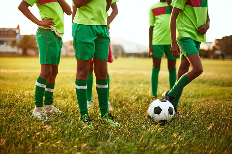 Découvrir le sport sur le terrain